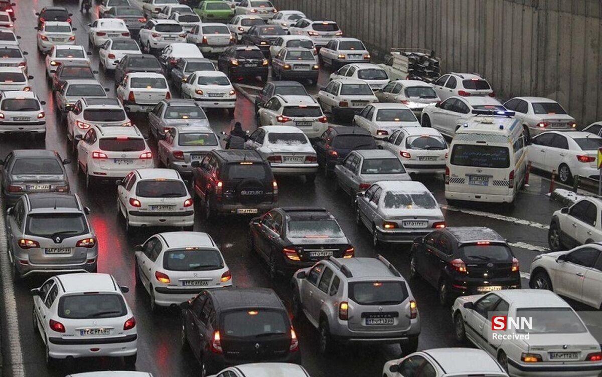 تردد در بزرگراه&zwnj;های همت و نواب سنگین است