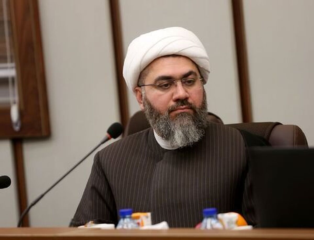 حجت الاسلام خداداده: دشمن رجزخوانی می‌کند که همه گزینه‌ها روی میز است، اما مردم ایران فردا با مشت‌های گره کرده گزینه‌های خود را روی میز خواهند گذاشت + فیلم