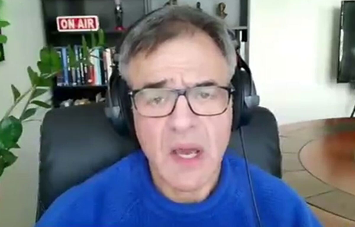 موساد قطعا افرادی در آشوب‌های ایران داشت / سیا و موساد با گروه مجاهدین خلق (منافقین) همکاری نزدیکی داشته است