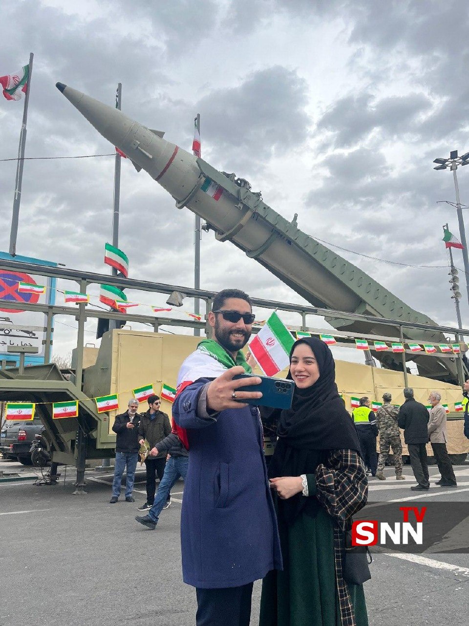 آغاز چهلوهفتمین جشن پیروزی انقلاب اسلامی در سراسر کشور + فیلم آغاز چهلوهفتمین جشن پیروزی انقلاب اسلامی در سراسر کشور + فیلم