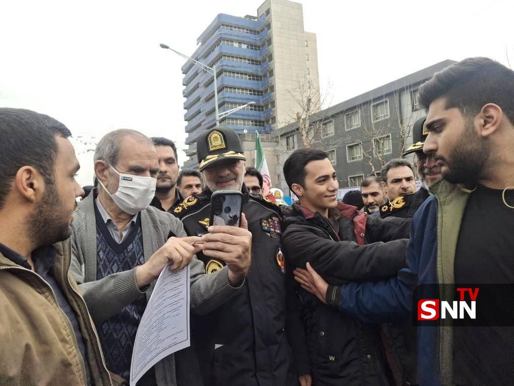 آغاز چهلوهفتمین جشن پیروزی انقلاب اسلامی در سراسر کشور + فیلم آغاز چهلوهفتمین جشن پیروزی انقلاب اسلامی در سراسر کشور + فیلم