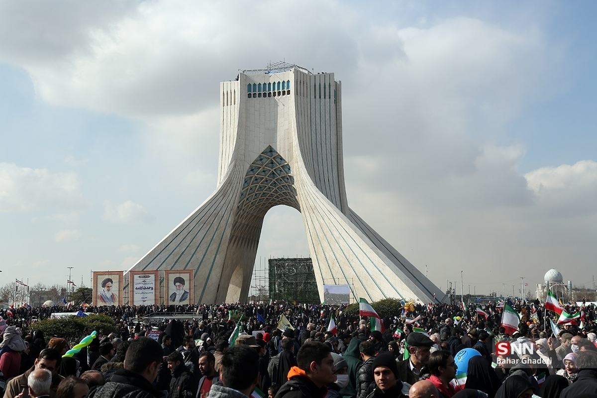 جمعیت میلیونی امروز پایتخت لبیکی به فراخوان رهبر انقلاب بود + فیلم