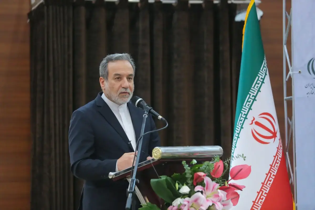 عراقچی: وقتی پشت میز مذاکره می&zwnj;نشینیم اطمینان داریم ملت ایران پشت ماست + فیلم