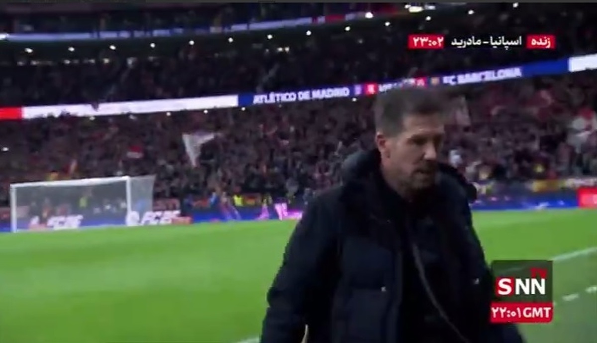 پایان دیدار / پیروزی چهار گله اتلتیکو مادرید برابر بارسلونا در خانه / اتلتیکو مادرید ۴- ۰ بارسلونا