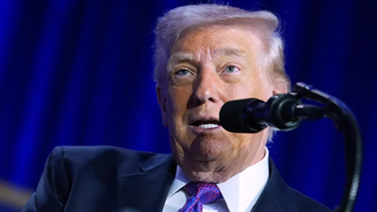 ترامپ: زلنسکی خیلی عجله کن! + فیلم