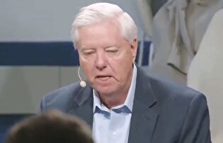 عصبانیت عامل رژیم صهیونیستی در آمریکا از عربستان و امارات؛ با هم علیه ایران متحد شوید!