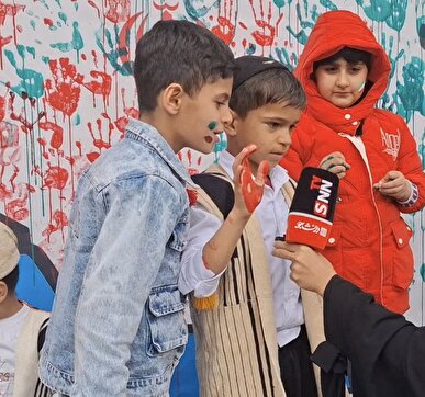 پیام کودکان شهرکردی به رئیس جمهور آمریکا در روز ۲۲ بهمن +فیلم