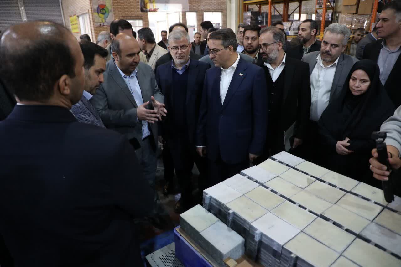 معاون رئیس جمهور وارد اشتهارد شد