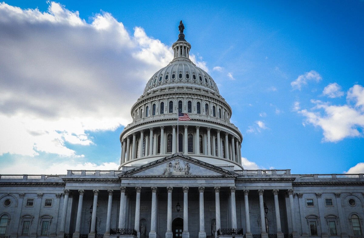 کنگره آمریکا معاملات تسلیحاتی با امارات را متوقف کرد