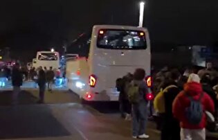 آدم‌های اجاره‌ای با اتوبوس‌های اجاره‌ای به سمت مونیخ/ وقتی کارفرما بدون گزارش کار پولی نمیدهد!