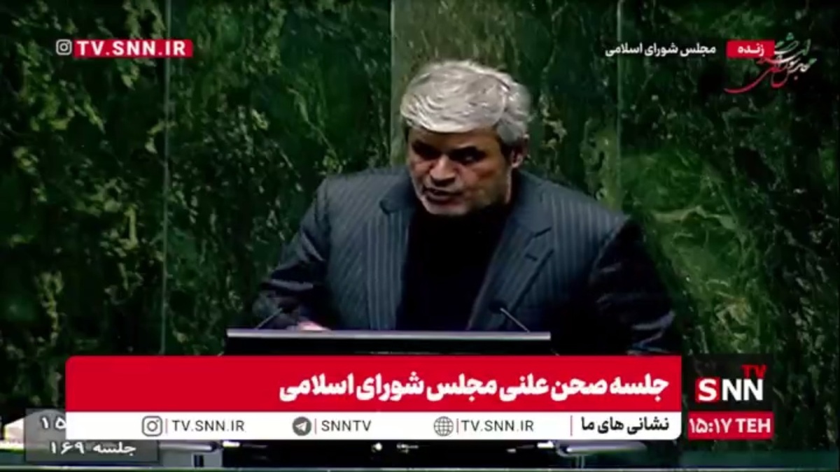 تاجگردون: دولت برای تبدیل خودروی پلاک منطقه آزاد به پلاک ملی ۲۰ درصد تخفیفِ سود بازرگانی تعیین کرده است