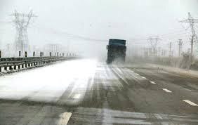 بارش باران و برف و لغزندگی محورهای خراسان رضوی در ۲۷ بهمن