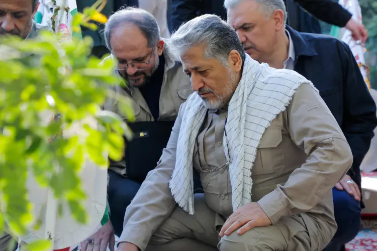 بازدیدرئیس دانشگاه آزاد از روند برگزاری اردوهای راهیان نور دانشجویی