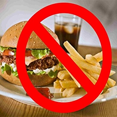 قزوین یکی از  استان‌های اول کشور از در مصرف بالای فست‌فود است/ ۶۶ درصد اضافه‌وزن و ۱۴ درصد دیابت