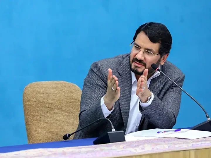 گره زدن زندگی مردم به نرخ ارز یک خطای راهبردی است