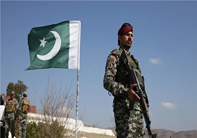 کشته شدن ۱۱ نیروی امنیتی و یک کودک در حمله مسلحانه در شمال غرب پاکستان