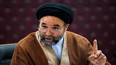 ذاکر: اگر دریاچه ارومیه خشک شود جان ۱۵ میلیون انسان در خطر است + فیلم