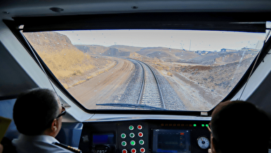 رئیس‌جمهور اسفندماه برای افتتاح پروژه راه‌آهن به اردبیل می‌رود