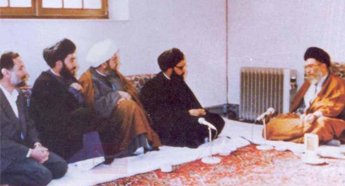 تصاویر منتشرنشده دبیرکل حزبالله کنار آیتالله خامنهای تصاویر منتشرنشده دبیرکل حزبالله کنار آیتالله خامنهای