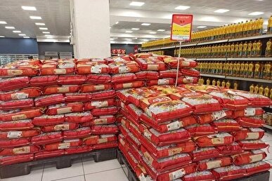 توزیع ۳۳۰ تن برنج در کردستان ویژه ماه رمضان