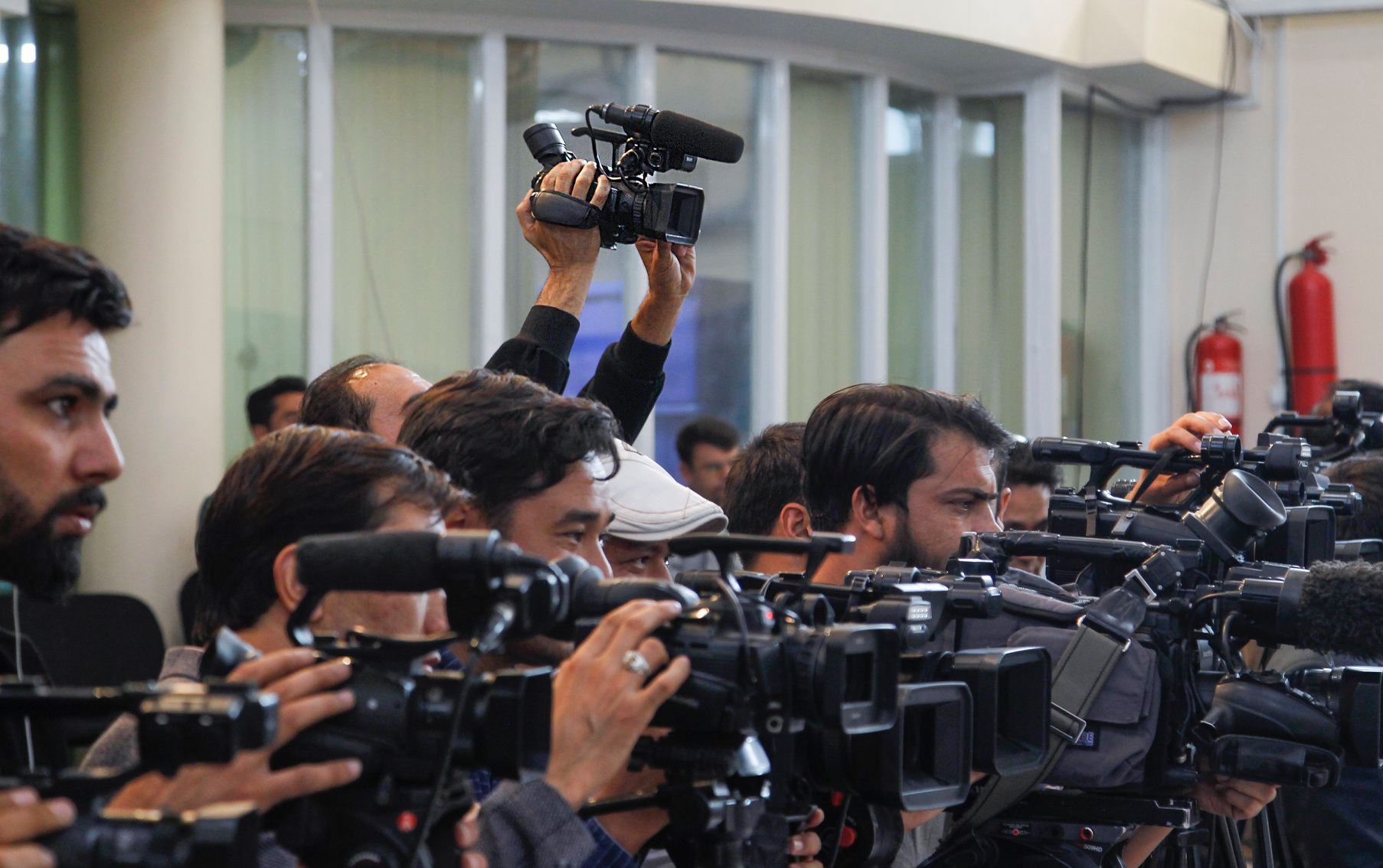 رسانهها خط مقدم تحولات و عملیات روانی هستند