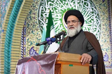 کشف ۶۰ هزار قبضه سلاح، بخش کوچکی از توطئه دشمن برای حمام خون در ایران بود / سلطنت‌طلبان ورشکسته‌تر از آن هستند که سودای حکومت داشته باشند