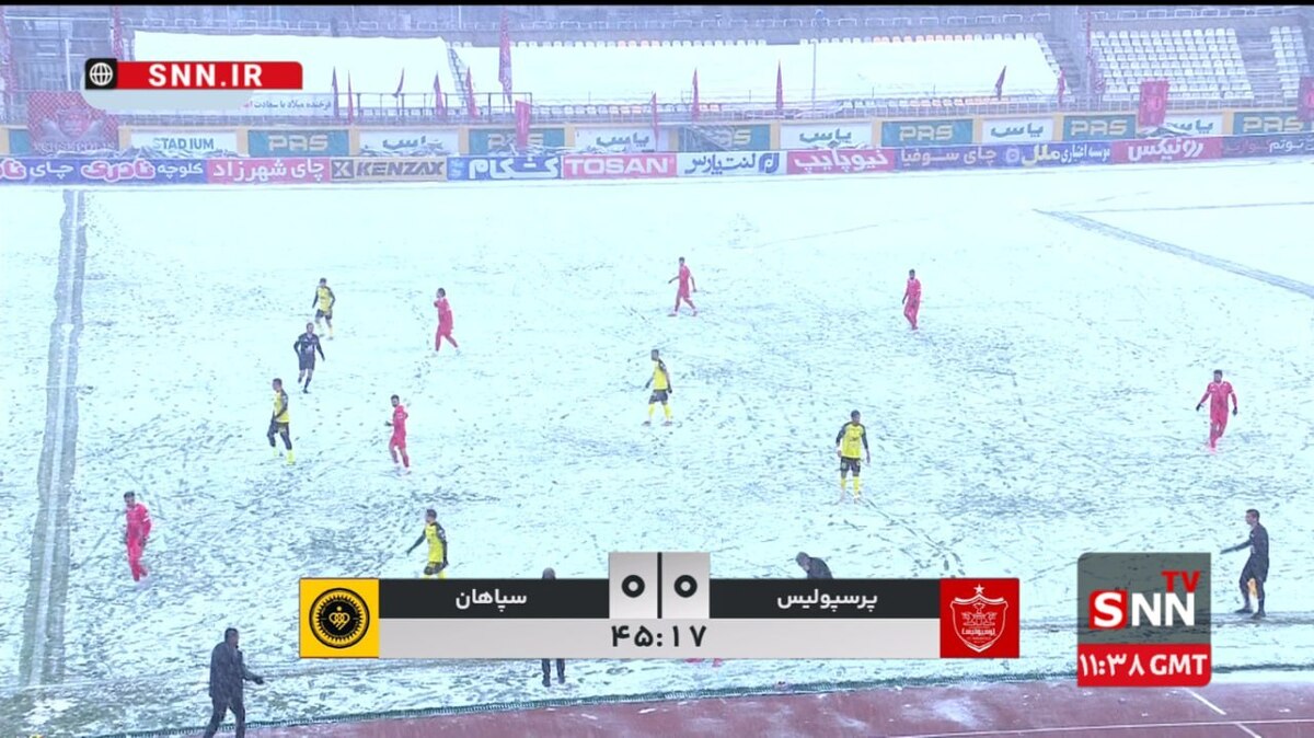 برد پرسپولیس در مقابل سپاهان با گل و پاس گل ازبک‌ها / صدر موقتاً سرخ شد + فیلم
