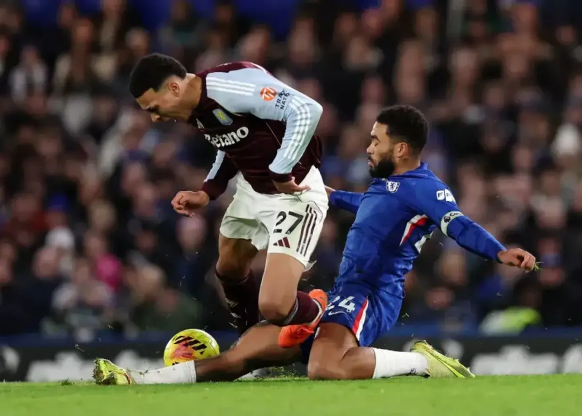 جریمه ۱۵۰ هزار پوندی باشگاه چلسی بخاطر یک بطری!