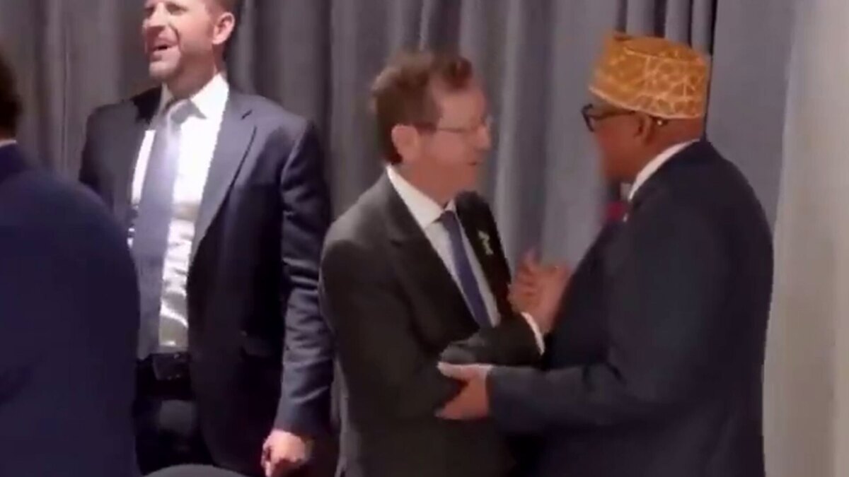 لابی رهبر سومالی لند و رئیس رژیم صهیونیستی با پسر ترامپ در داووس