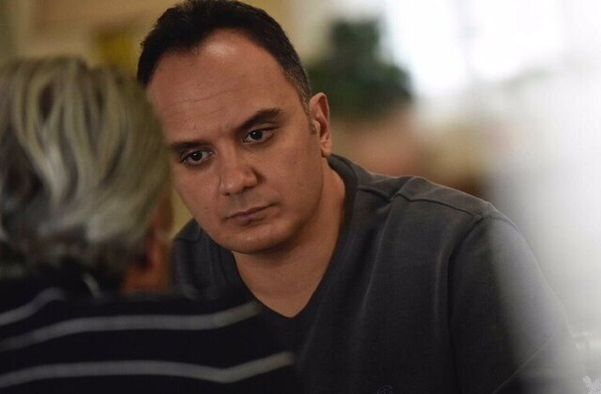 خطاب به احسان کرمی، پوریا زراعتی و مزدک میرزایی: اگر قرار به شماره پخش کردن باشد، ما هم شماره تلفن خانواده‌های شما را پخش کنیم! + فیلم