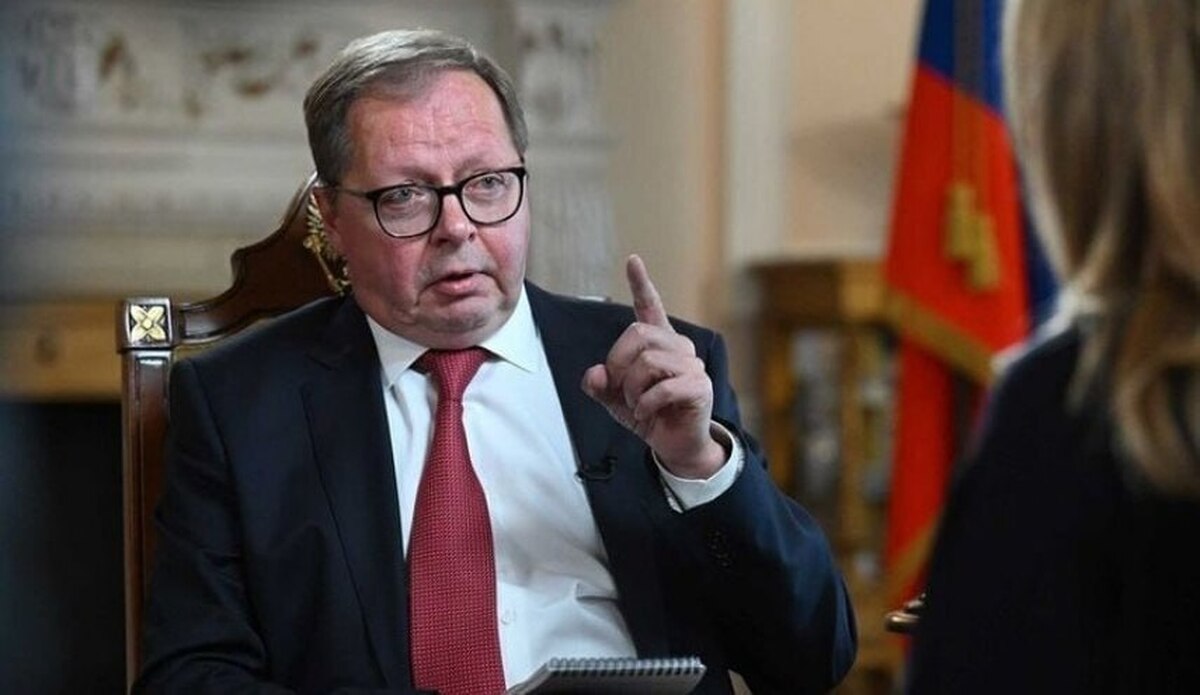 سفیر روسیه: لندن با توقیف نفتکشها مرتکب اوباشگری خطرناکی شد