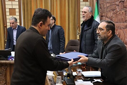 تقدیم لایحه بودجه ۵۵۰ هزار میلیارد ریالی سال ۱۴۰۵ شهرداری تبریز به شورای شهر