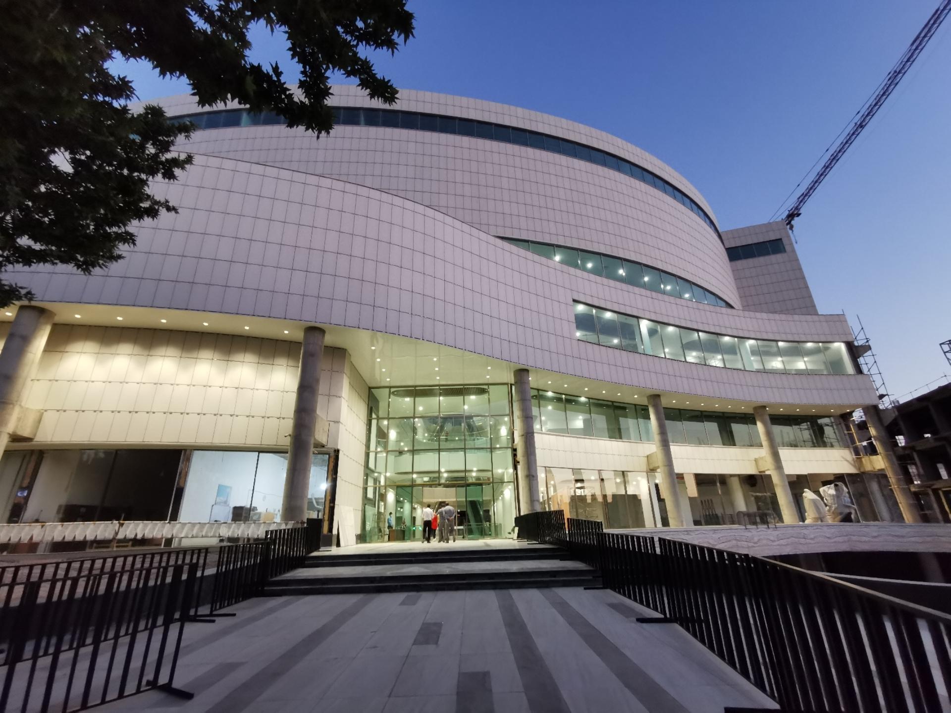 سرمایه‌گذار طلای سفید در شورای شهر حاضر شد