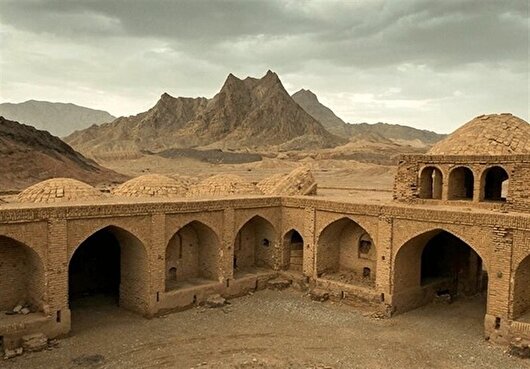 کاروانسرای تاریخی سمنان به سرمایه‌گذار خصوصی واگذار می‌شود