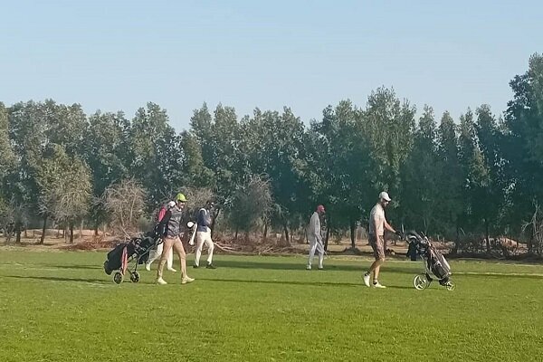 نیمه&zwnj;نهایی سوپر لیگ گلف کشور/ اهواز و مسجدسلیمان میزبان پیروزی&zwnj;های پرگل