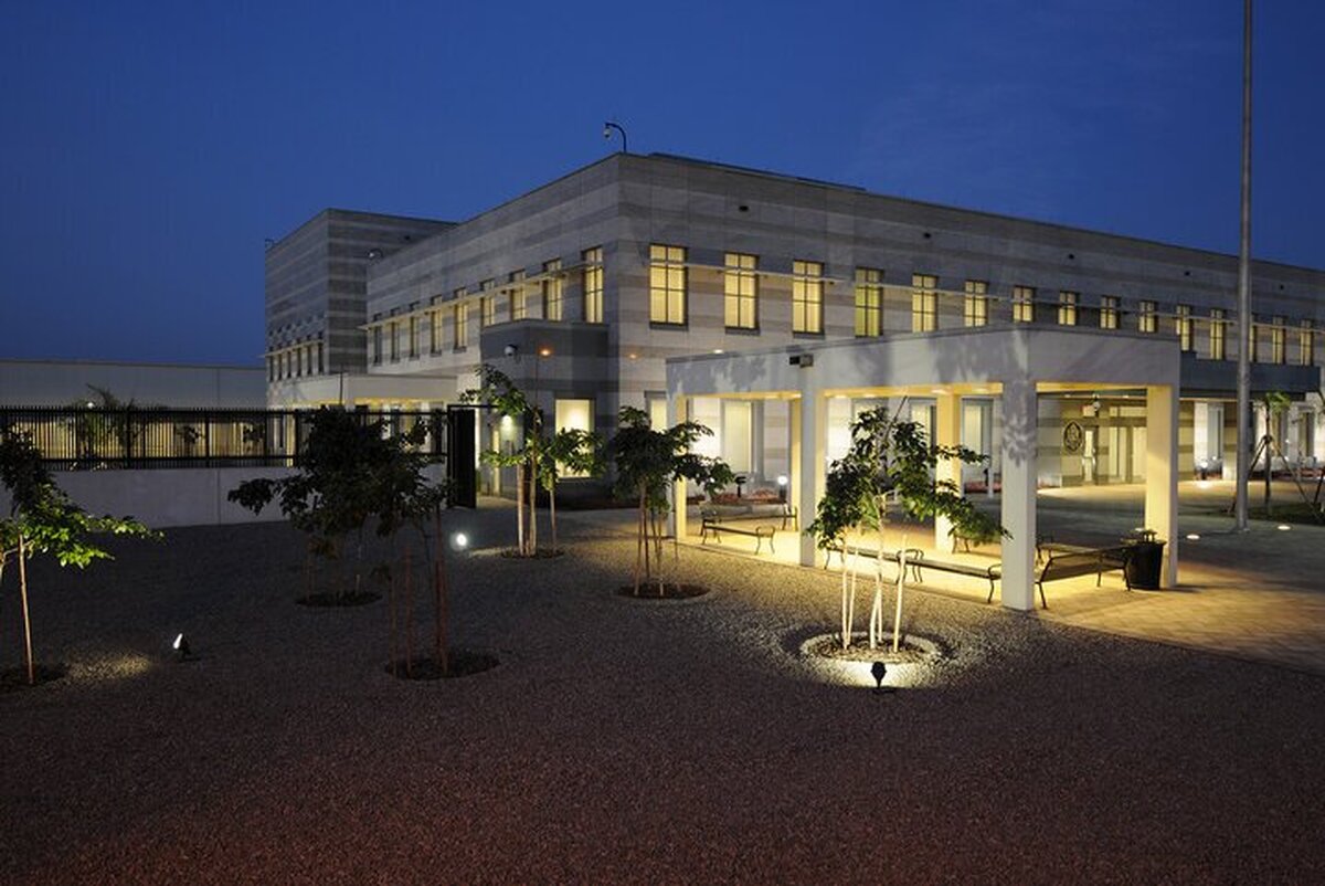 حمله نیرو‌های مردمی به کنسولگری آمریکا در پاکستان