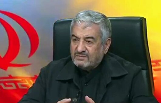 باید در برابر عظمت روح امام خامنه‌ای سر تعظیم فرود بیاوریم/ همه بیانات و عمل ایشان منطبق با قرآن کریم بود