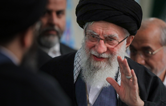 مصلی از امشب میزبان عاشقان شهید خامنه‌ای