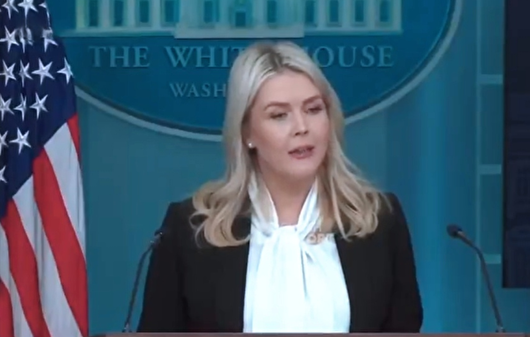 دروغ آشکار و بزرگ شریک ترامپ جنایتکار در پاسخ به سوال خبرنگار درباره بمباران مدرسه میناب