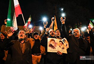 اجتماع اهالی اکباتان تهران در سوگ شهادت رهبر انقلاب