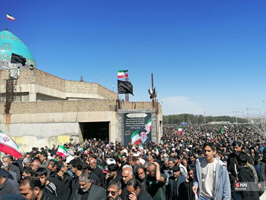 خروش بی پایان مردم بیرجند هفت روز پس از شهادت رهبر انقلاب + فیلم