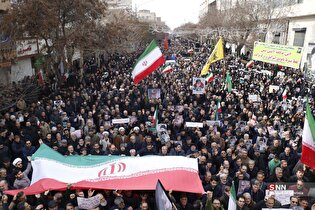 راهپیمایی نمازگزاران تبریزی در خون‌خواهی رهبر شهید انقلاب