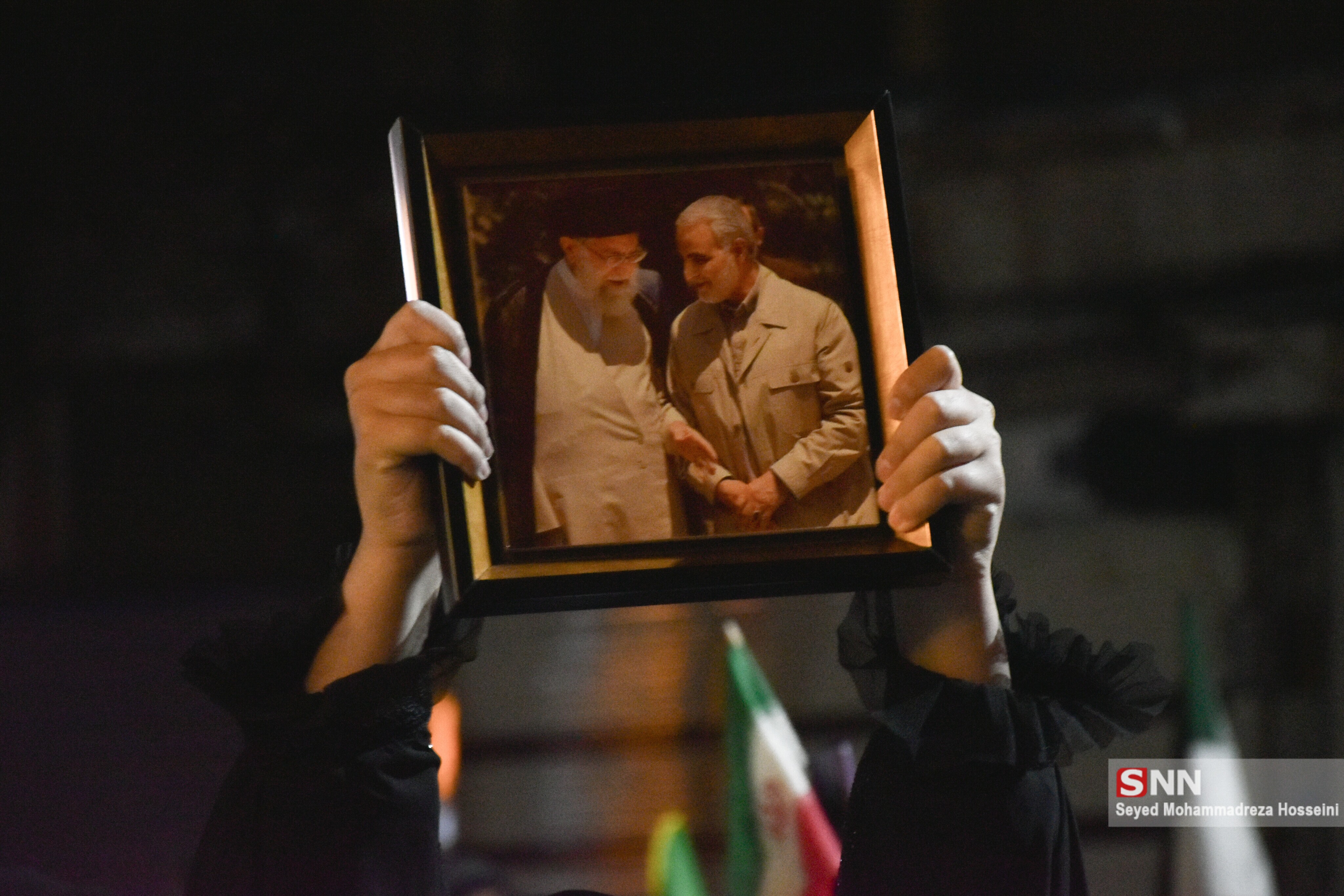 عکس وداع شهید رئیسی