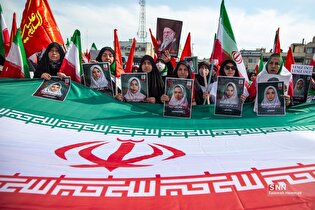 تجمع بانوان تهرانی در خونخواهی رهبر انقلاب و شهدای میناب