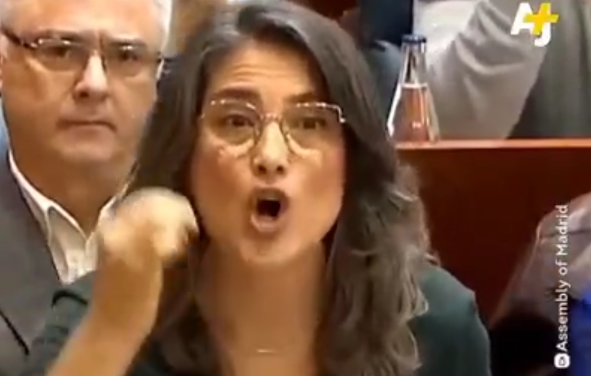 از فمنیسم حرف می‌زنند، اما قتل ۱۶۰ دختر ایرانی را جشن می‌گیرند