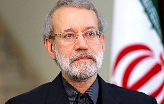 با افراد مزدوری که به دشمن گرا می‌دهند، به شدیدترین وجه برخورد خواهد شد/ ما در حال عبور از گردنه جنگ هستیم