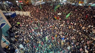 سیل باشکوه جمعیت در اردبیل / هفت شب سوگ شهادت رهبر انقلاب به سبک اردبیلی‌ها  + فیلم