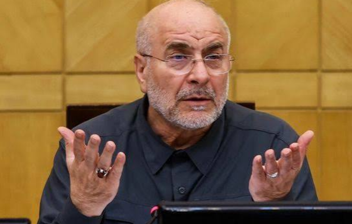 ترامپ در این جنگ ابزار دست رژیم صهیونی است