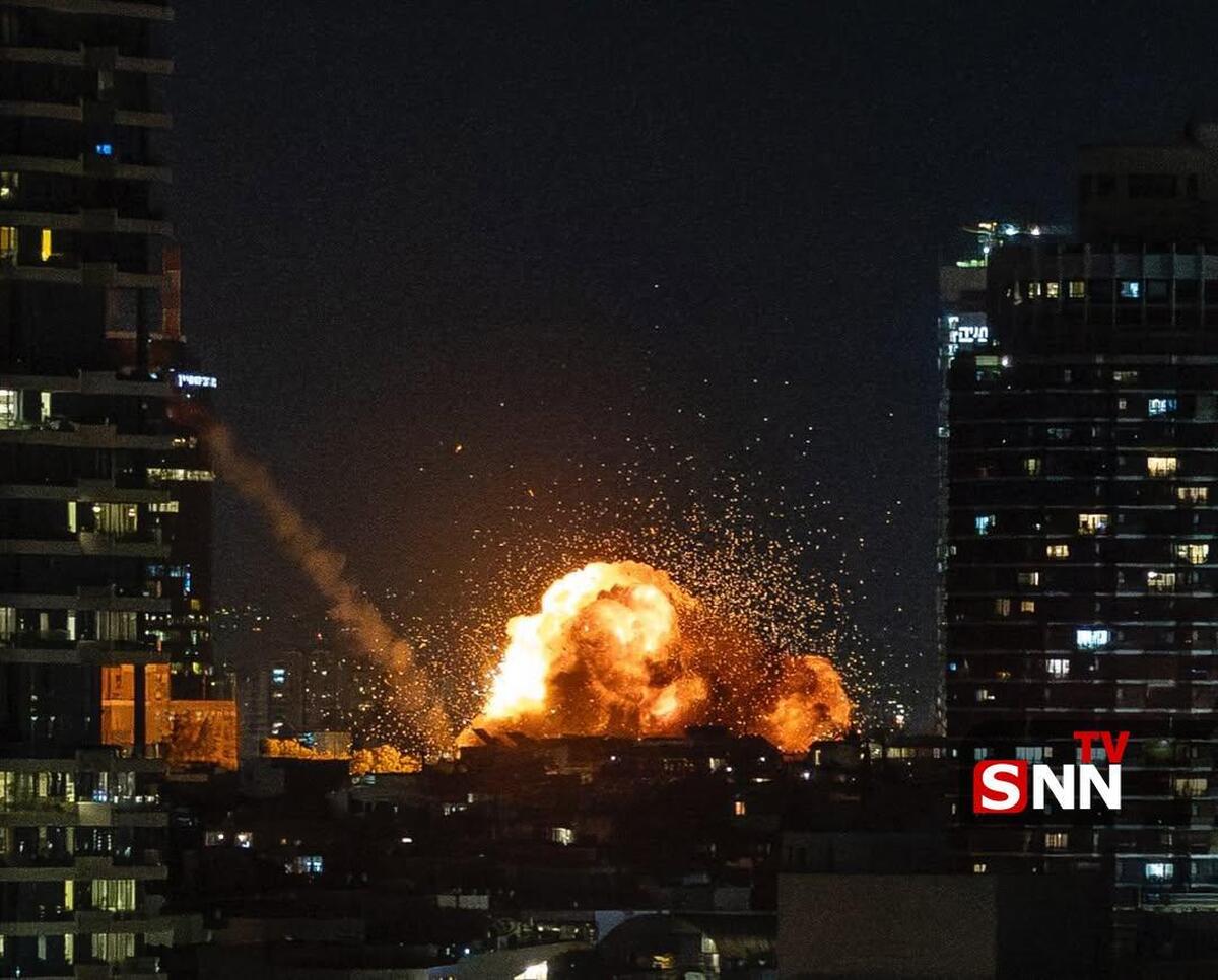 انفجارات گسترده و مخرب پس از اصابت موشک‌های ایرانی به تل‌آویو + عکس