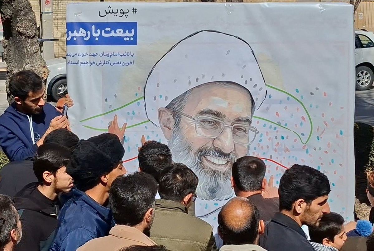 طنین انداز شدن شعار لبیک یا خامنه‌ای بار دیگر در خیابان‌های شهرکرد + فیلم